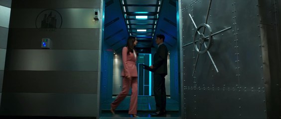 여회현을 구하기 위해 금고 탐색하는 멤버들