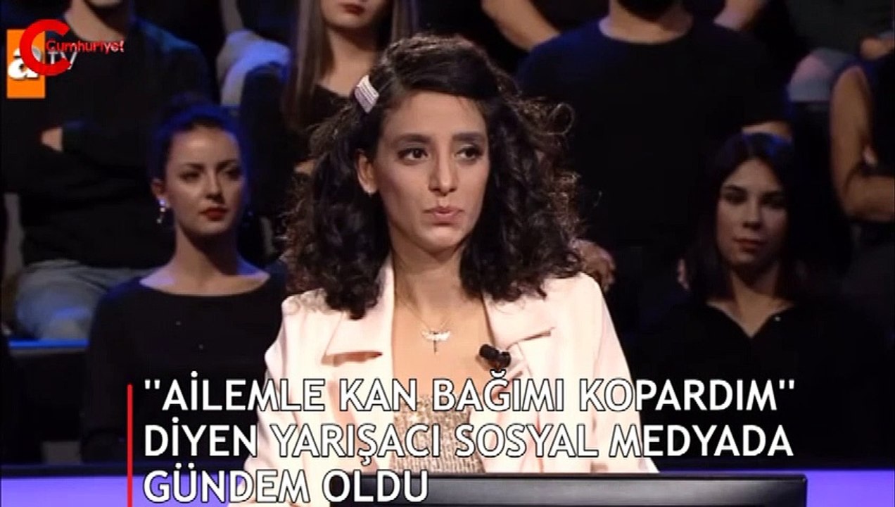 Kenan İmirzalıoğlu ile "Ailemle kan bağımı kopardım" diyen yarışmacı arasındaki diyalog sosyal medyada gündem oldu