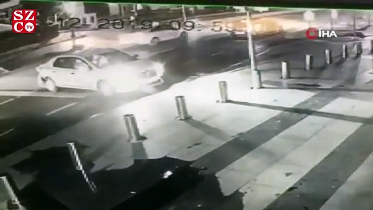 İstanbul’da lüks araca silahlı saldırı kamerada