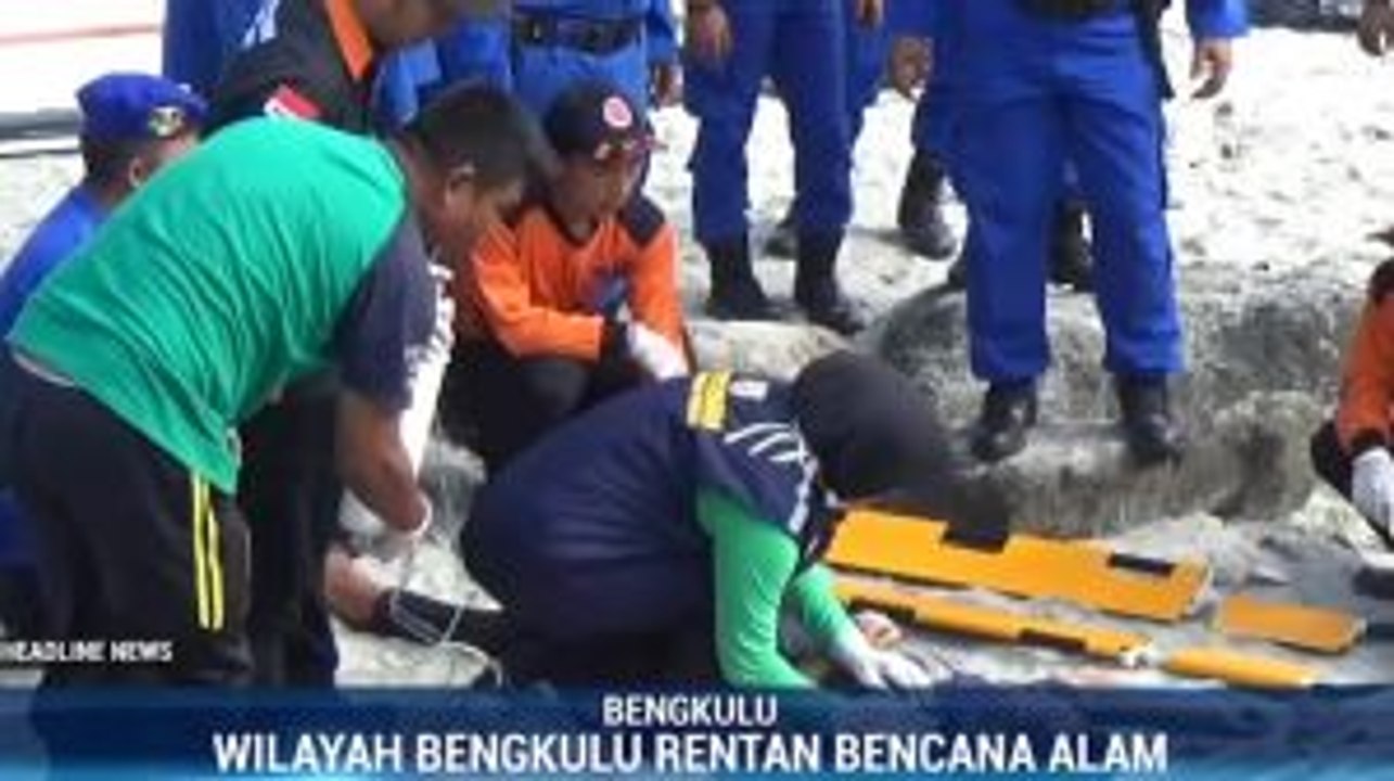 Petugas Gabungan di Bengkulu Gelar Simulasi Penanggulangan Bencana