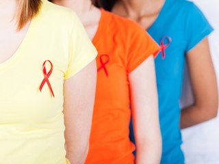 World AIDS Day: तीन करोड़ से ज्यादा लोग है एड्स के शिकार, क्या है इससे बचाव | BoldSky