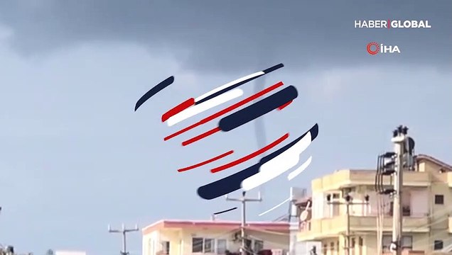 Denizde oluşan hortum cep telefonlarıyla kaydedildi