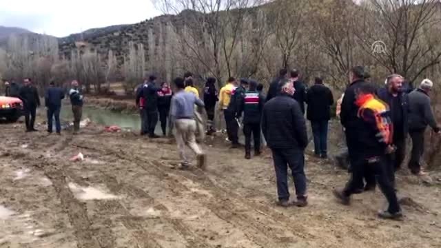 Hentbol takımını taşıyan minibüs kaza yaptı (3)