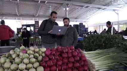 Pazarcılar AA'nın "Yılın Fotoğrafları" oylamasına katıldı