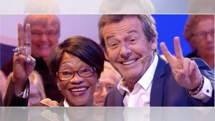 Jean-Luc Reichmann sous le charme de la facétieuse Mamie Mado dans Les 12 Coups de midi