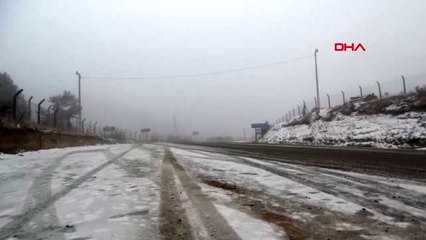 Kütahya'ya mevsimin ilk karı yağdı