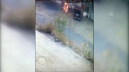 Uşak'ta tinerle sobayı yakmaya çalışan işçi yandı
