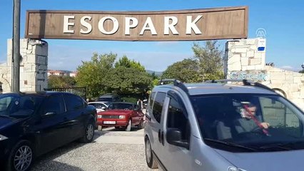 Urla Açık Oto Pazarı açıldı