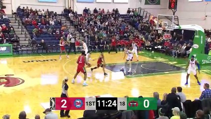 Tremont Waters Posts 17 points & 10 assists vs. Long Island Nets