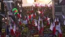 Malta: il premier Muscat non si dimette e la folla protesta cantando 