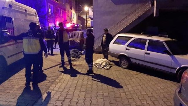 Otomobilin altında kalan kadını sürükleyerek öldüren sürücü, kayıplara karıştı