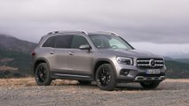 The new Mercedes-Benz GLB 200 d 4MATIC Design in Mountain gray