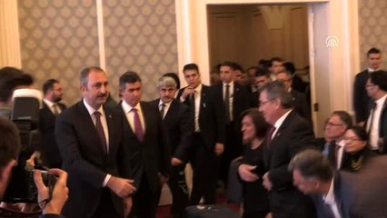 Adalet Bakanı Gül, "Aile Hukuku Çalıştayı"na katıldı