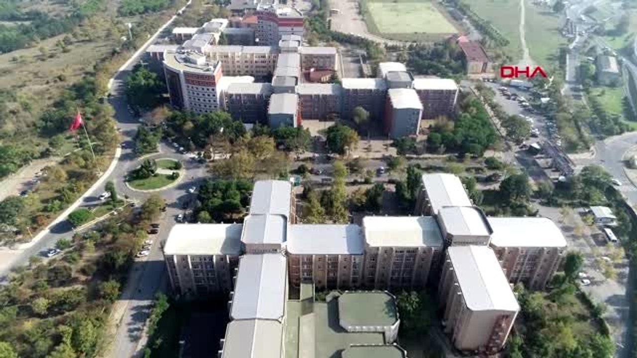 Veteriner fakültesi hayvan hastanesi konteynerde hizmete açıldı