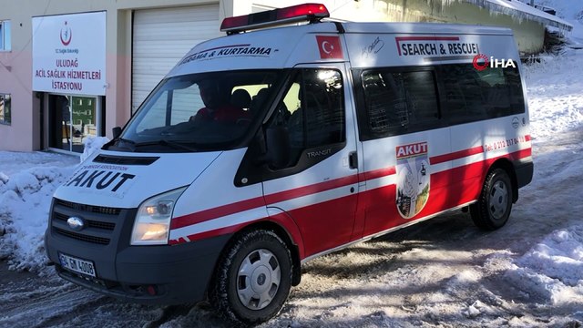 Uludağ'daki kayıp dağcılar için tüm ekipler seferber oldu...Son fotoğraf hayat kurtaracak