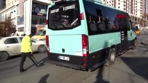 Esenyurt'ta genç kızlara saldıran sürücünün kullandığı minibüse denetim sırasında ceza kesildi