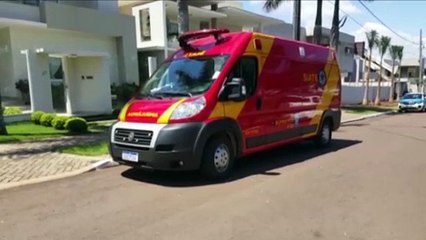 Acidente com máquina mobiliza socorristas do Siate, no Country