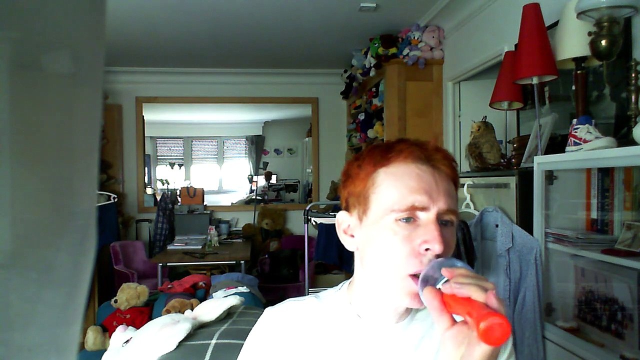 Wiwi égratigne "la vie va savoir" d'Emmanuel Moire