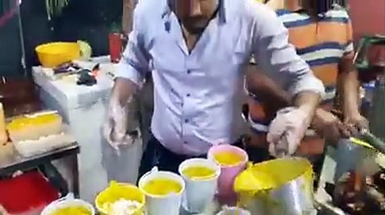 Doctors Selling Soup In Karachi