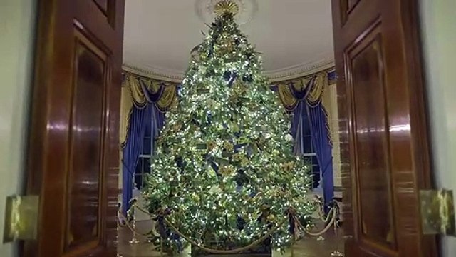 Melania Trump inaugura la Navidad en la Casa Blanca