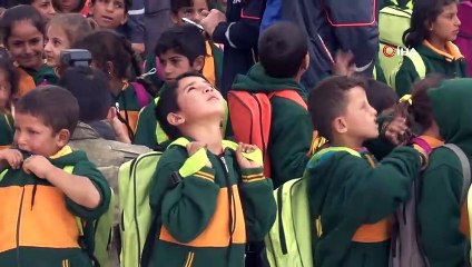 Türkiye tarafından onarılan okulda ders başı yapıldı