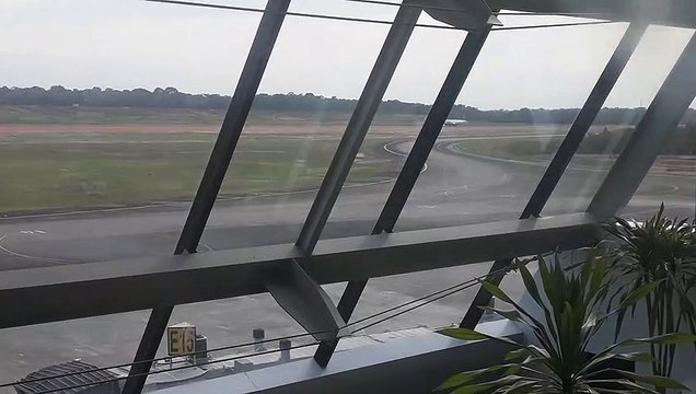 [SBEG Spotting]Decolagem do Airbus A320NEO PR-YRC de Manaus para Campinas