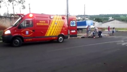 Bombeiros socorrem ciclista ferido no Bairro Presidente, em Cascavel