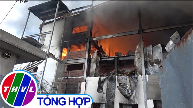 Cháy lớn tại công ty sản xuất bánh kẹo ở Bình Dương