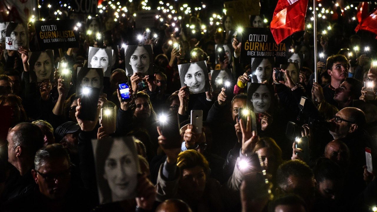 Malta Parliament surrounded by protesters demanding PM's removal