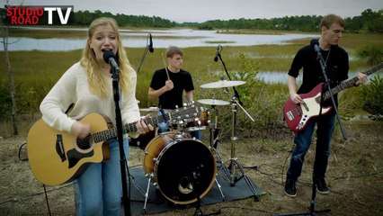 ALYSSA MARIE - YOU CAN'T DO THAT (Studio Road TV)