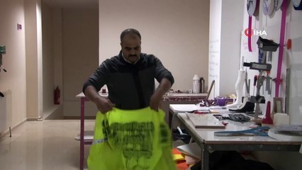 Kendisi gibi yürüme engellilere umut oluyor