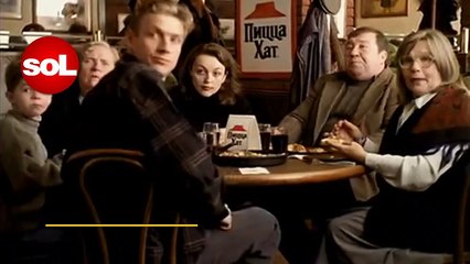 Gorbaçov’un 90’larda pizza reklamına çıkmasının nedeni belli oldu