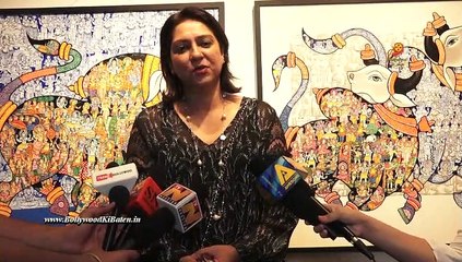 Artist Vivek Kumavat in aid of The Nargis  Dutt Foundation, Inaugurated by Chief Guest Ms. Priya Dutt & Guest of Honor Ms. Bina Aziz & Talat Aziz