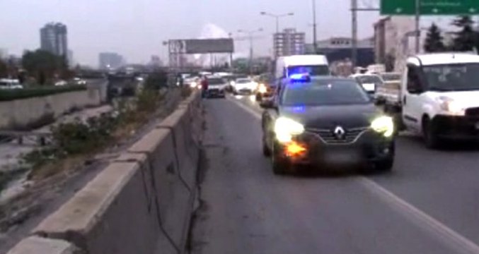 Çakar lamba kullanımının yasaklanmasının ardından tepe lambası kullanımı başladı