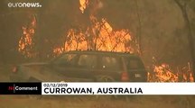 شاهد: رجال الإطفاء يخمدون حرائق الغابات في أستراليا