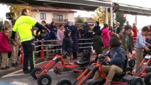Engelli minikler Trafik Park'ta doyasıya eğlendi