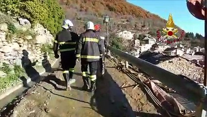 Maltempo in Liguria, frana a Cenova di Rezzo (03.12.19)