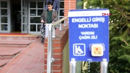 Üniversite kampüsü'nde 'engel' yok
