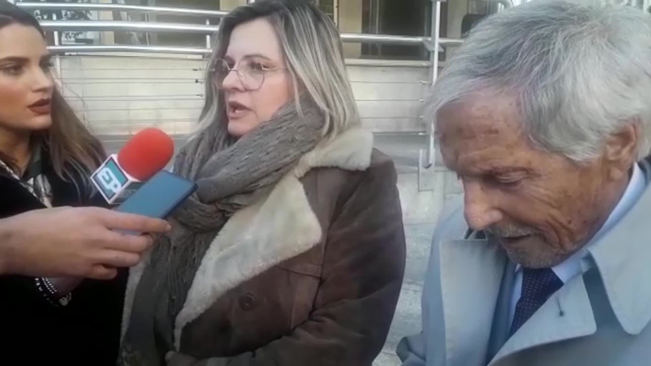 Hombre denuncia a su nieta por okupar su casa