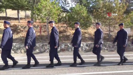 Hayalleri gerçek oldu, engelli gençler askerlik yaptı