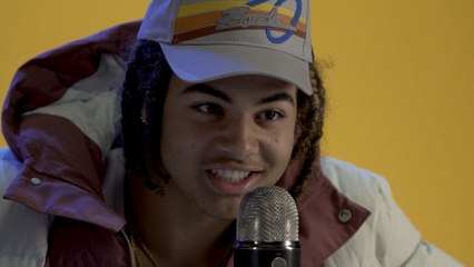 24kGoldn Does ASMR with Kinetic Sand, Talks "DROPPED OUTTA COLLEGE" & More!