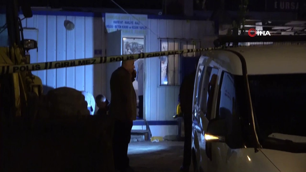 Olaya müdahaleye giden polis memuru başından vuruldu