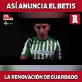 Betis anuncia a Guardado por dos años más
