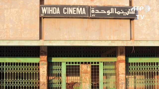 سقوط البشير يعيد للسينما السودانية بارقة أمل باستعادة مجد مضى