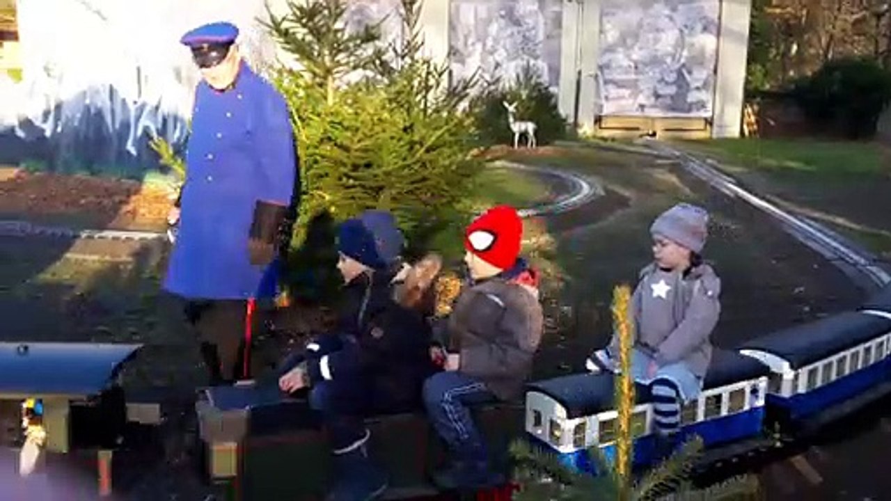 Kleiner Kinder-Friedenszug (-: