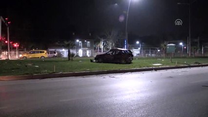 Tır ile otomobilin çarpıştığı kazada 2 kişi yaralandı