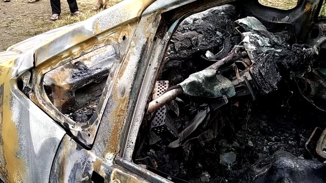 नशे में धुत्त युवक ने जलाई पूर्व पार्षद की कार
