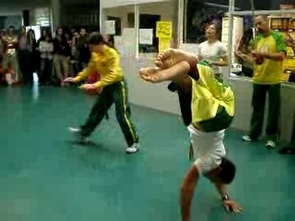 Demonstration Capoeira au lycée de Gaillon Partie 5