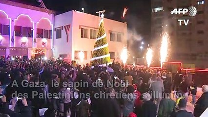 Le sapin de Noël s'illumine à Gaza
