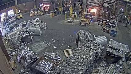 Éclaboussure de métal en fusion